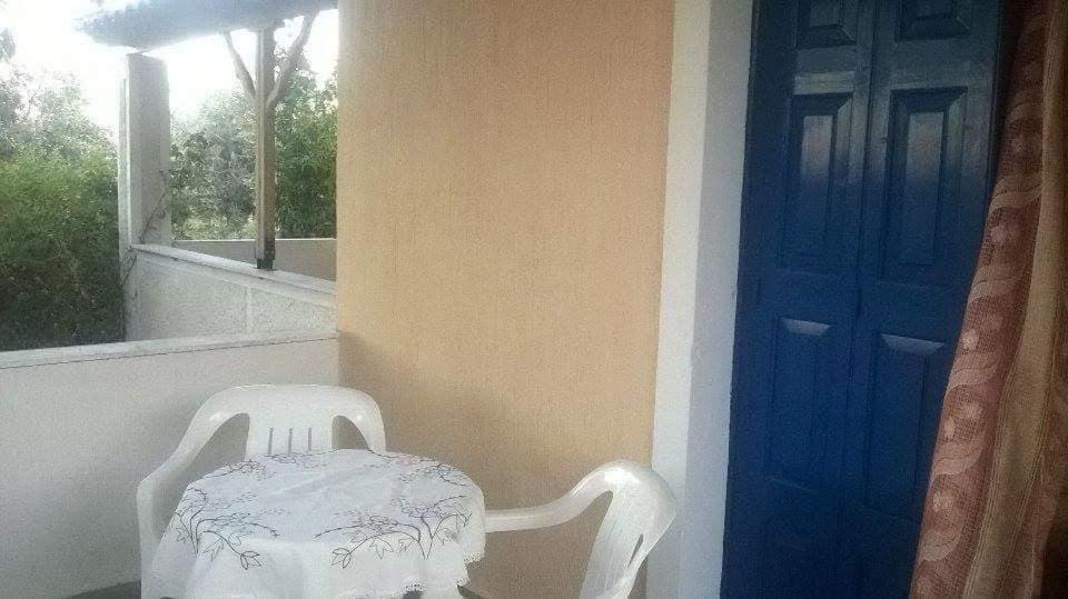 Oasis Studios Skala Kallonis Bagian luar foto