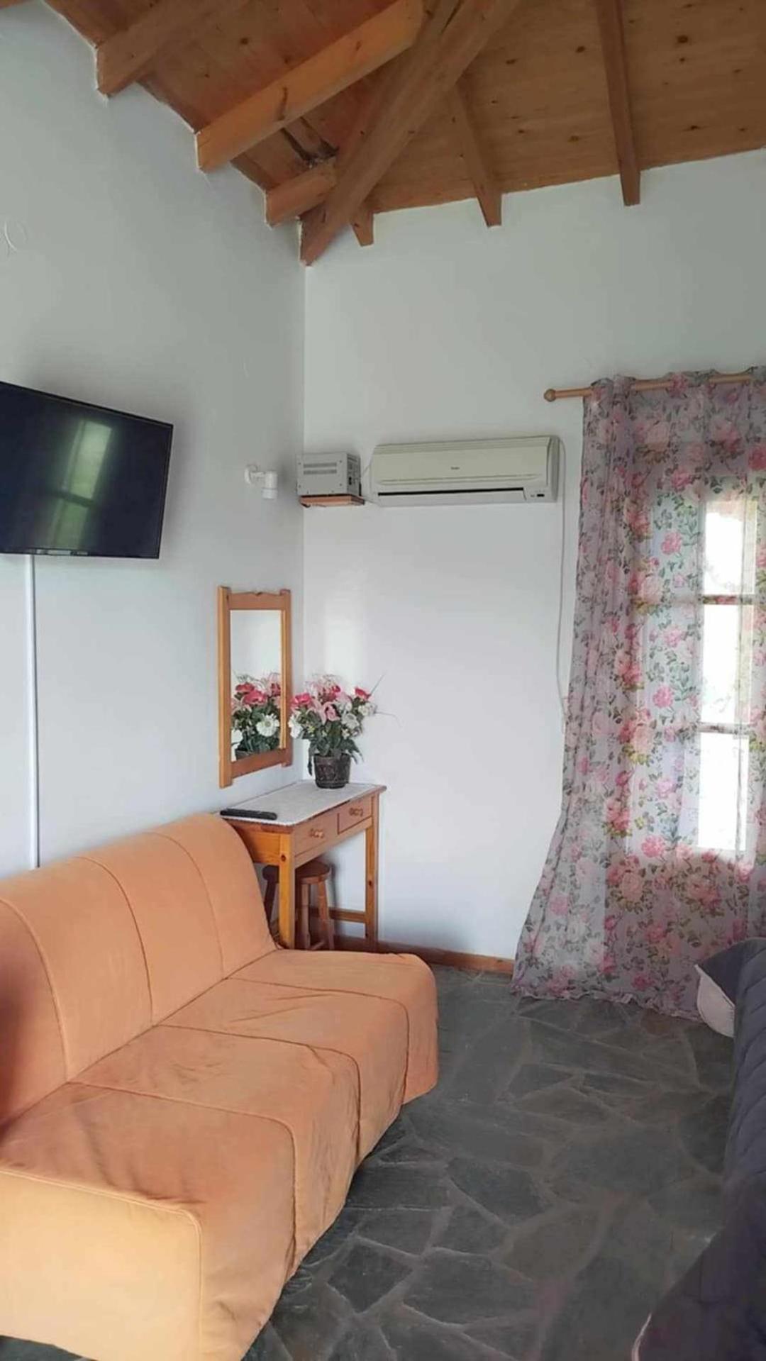 Oasis Studios Skala Kallonis Bagian luar foto