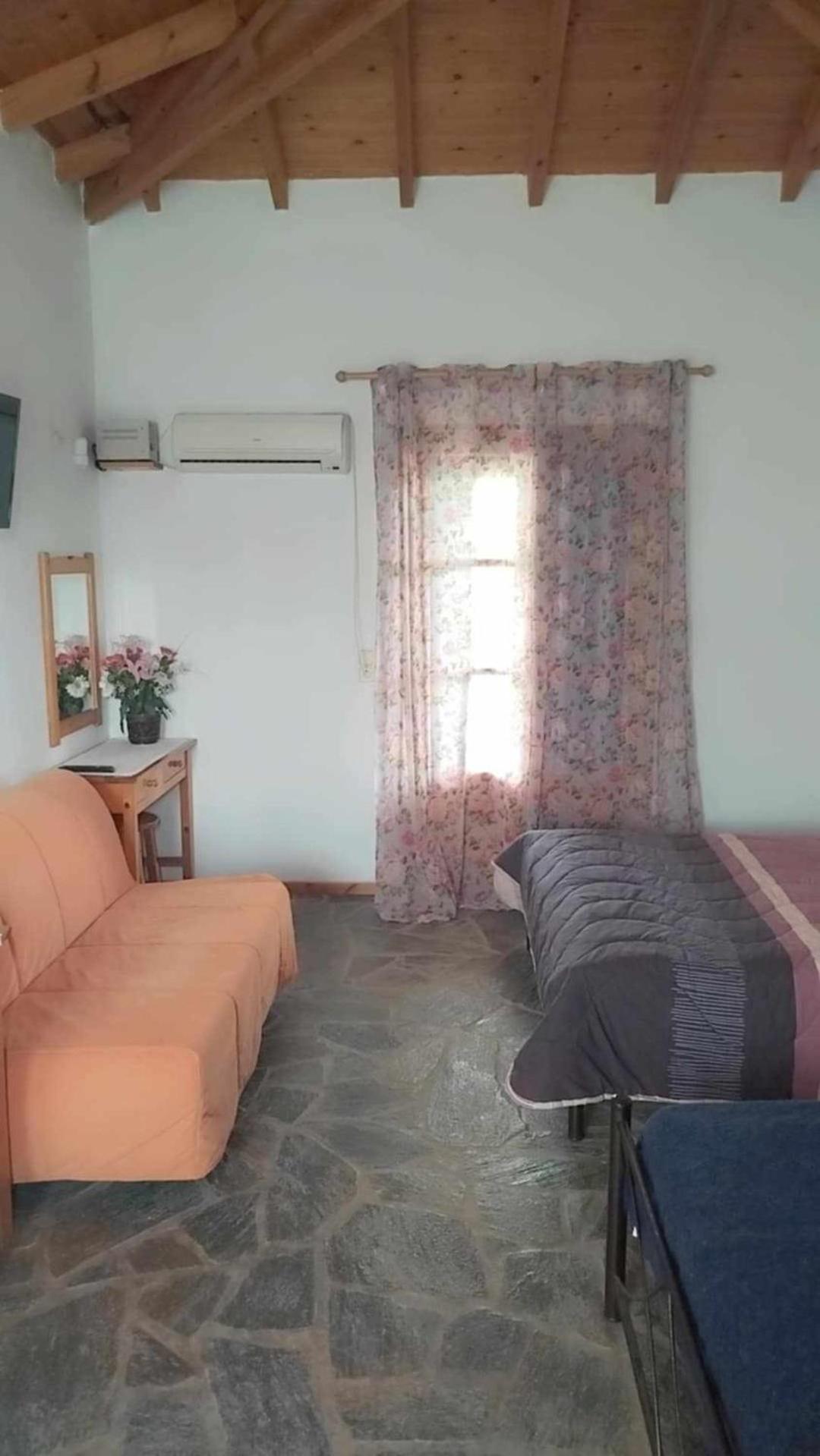 Oasis Studios Skala Kallonis Bagian luar foto